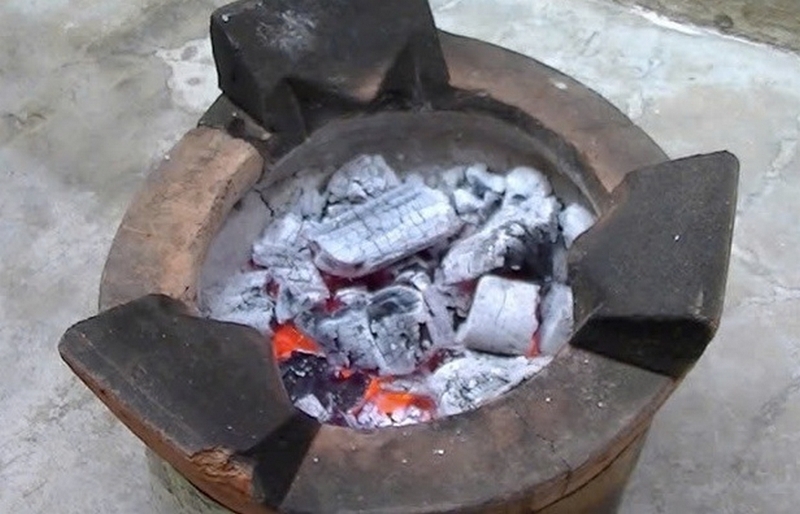 Cách nhóm than ảnh 1