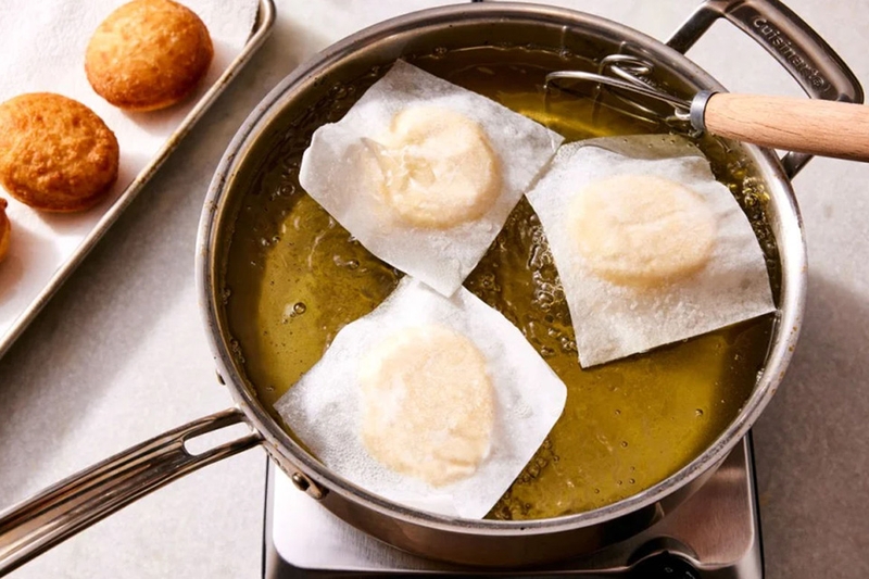 Cách rán không văng dầu - 04