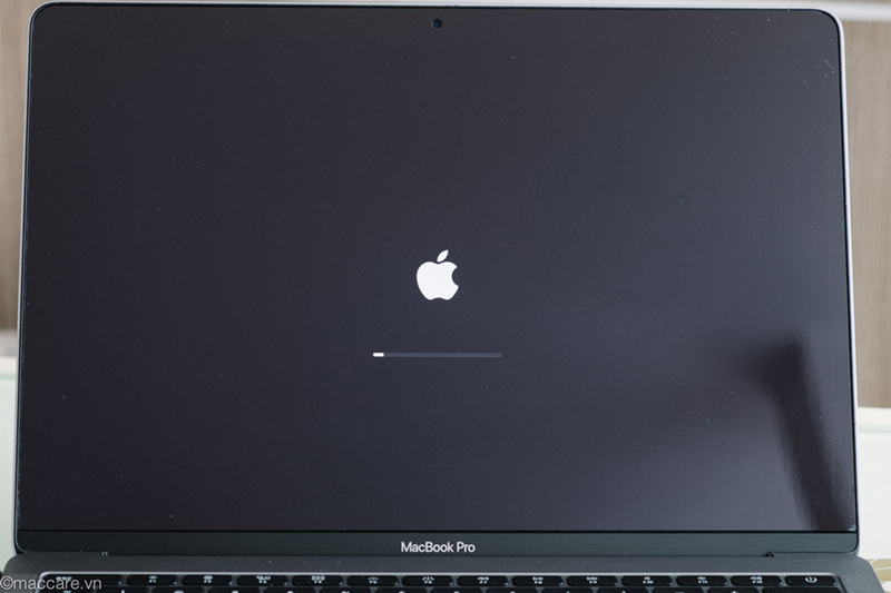 cách reset macbook pro m5 (4)