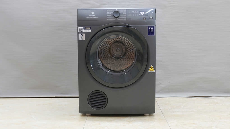 cách reset máy sấy Electrolux 5