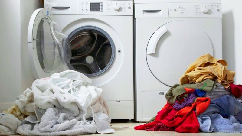 cách sấy quần áo không bị nhăn 5
