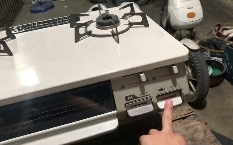 c&aacute;ch sử dụng bếp ga Rinnai Nhật ảnh 2