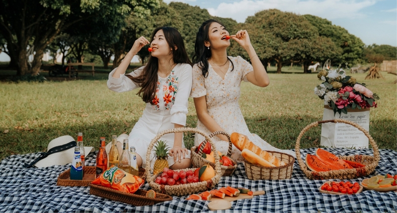 cách tạo dáng chụp ảnh 2 người bạn thân 3