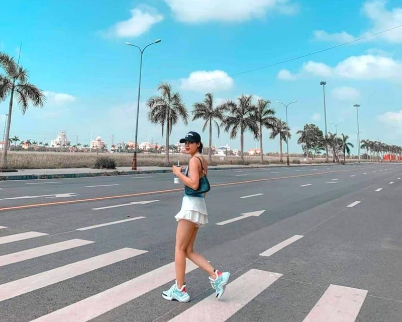 Tạo dáng như đang di chuyển