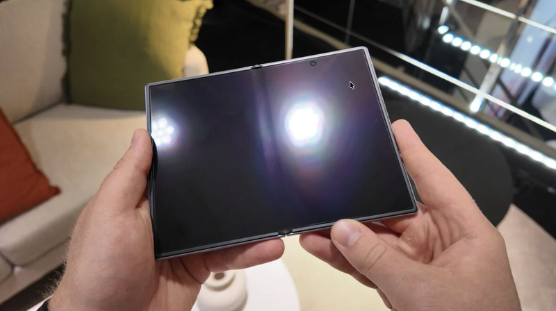 cách tắt nguồn Z Fold 8 và Fold 8 Ultra - Hình 2