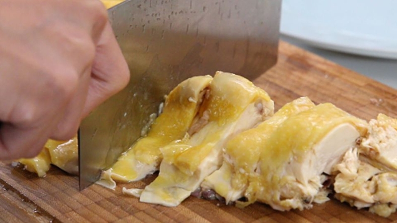 Cách thái thịt gà và thịt vịt 2