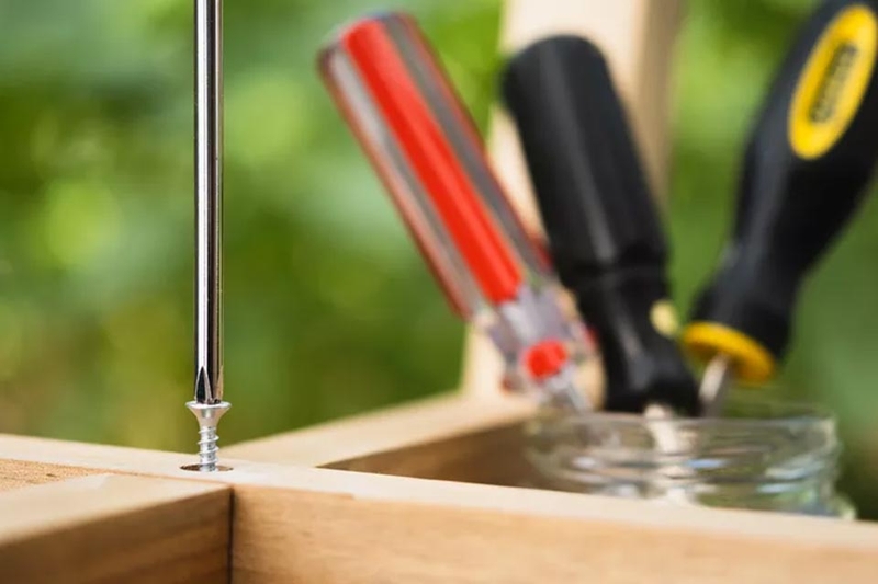 Cách tháo ốc vít bị gãy - 07