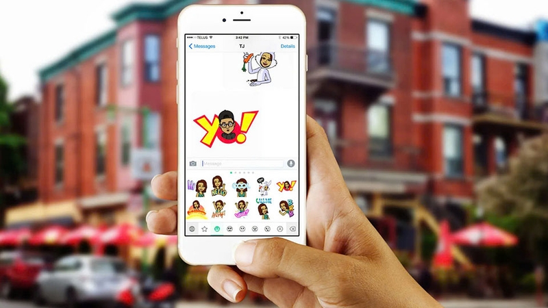 Bitmoji luôn hiển thị sẵn trên các ứng dụng nhắn tin