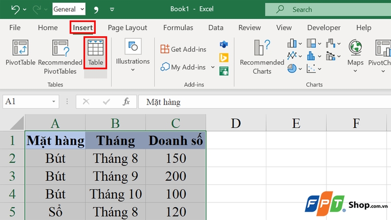 Chọn Table trong thẻ Insert