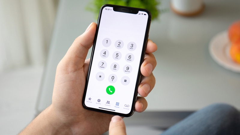 Sử dụng tiền ứng để gọi, nhắn tin