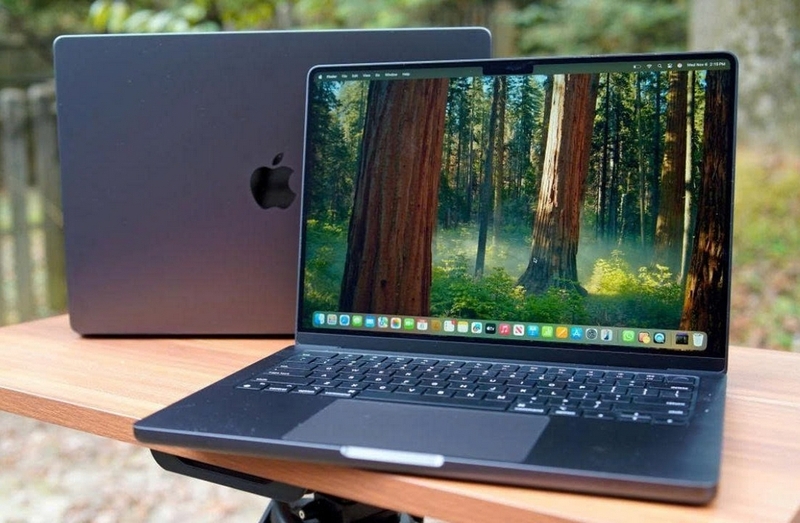 cách vệ sinh MacBook Pro M4 ảnh 1
