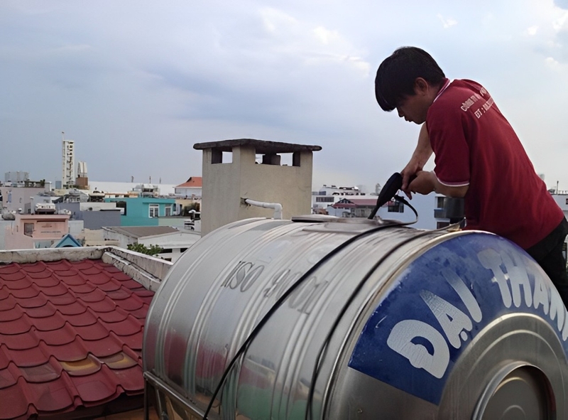 Dùng thiết bị chuyên dụng