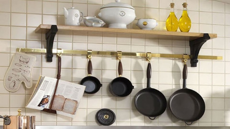 Cách vệ sinh chảo chống dính cho bếp từ 5