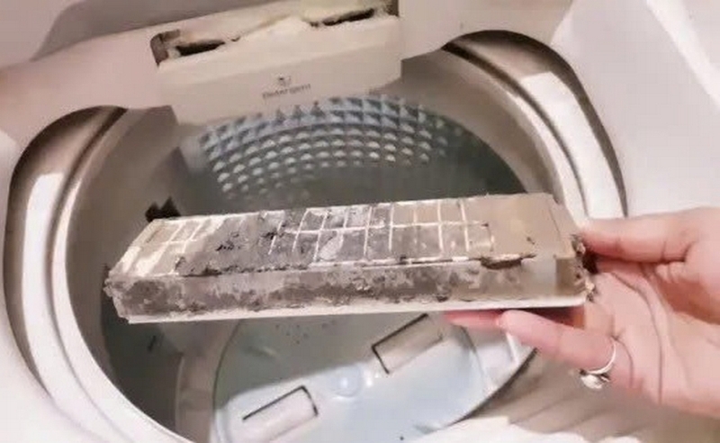 Cách vệ sinh máy giặt bằng nước tẩy ảnh 1
