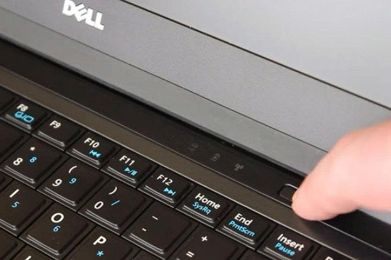 cách vệ sinh quạt tản nhiệt Dell Latitude 5450 ảnh 2
