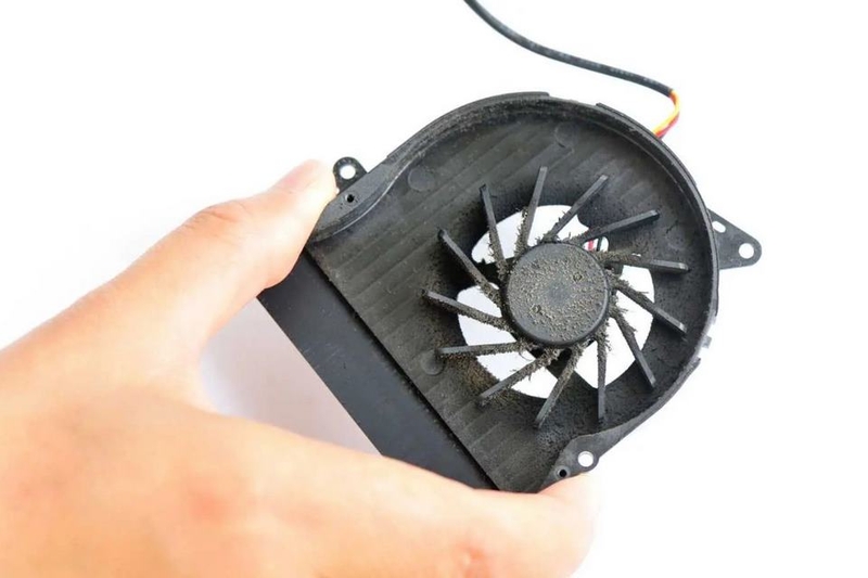 Bộ phận quạt tản nhiệt HP Pavilion 15 dễ bám bụi