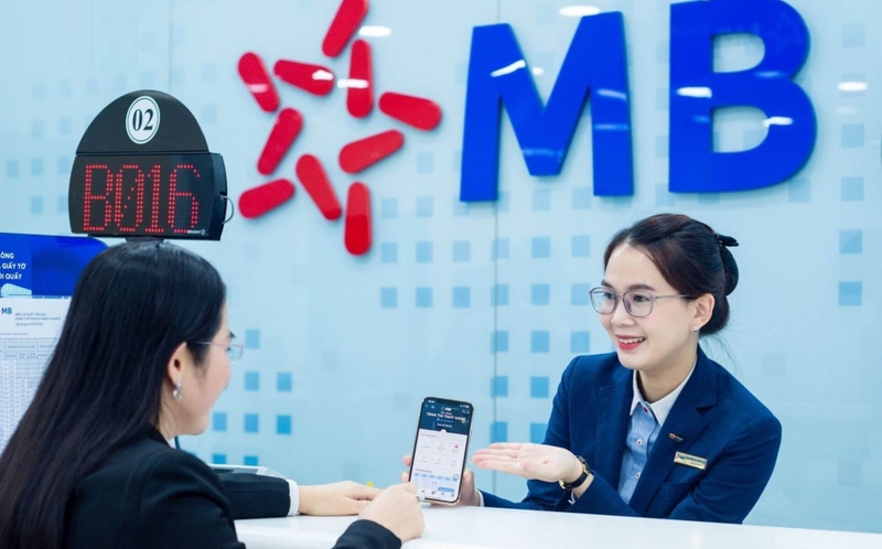cách xem biến động số dư mb 7