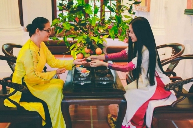 cách xông nhà đầu năm ảnh 1