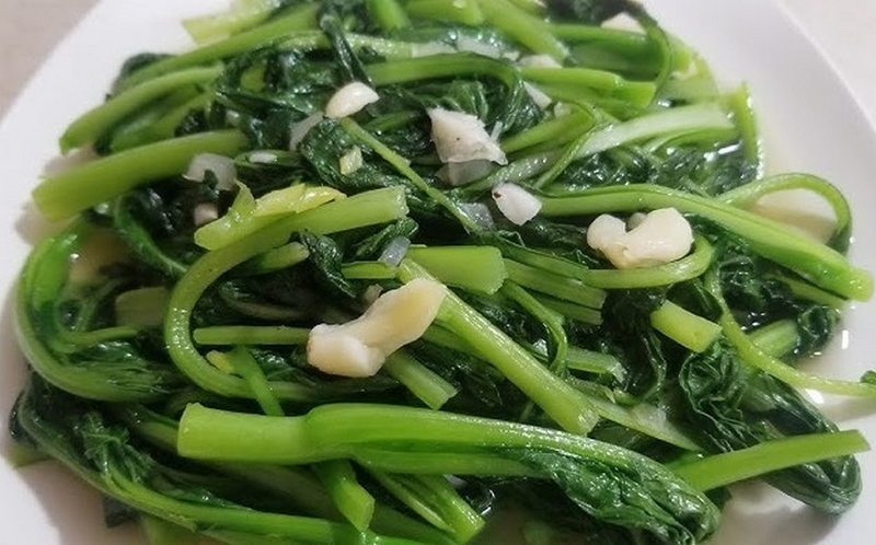 cải bẹ xanh xào tỏi ảnh 1