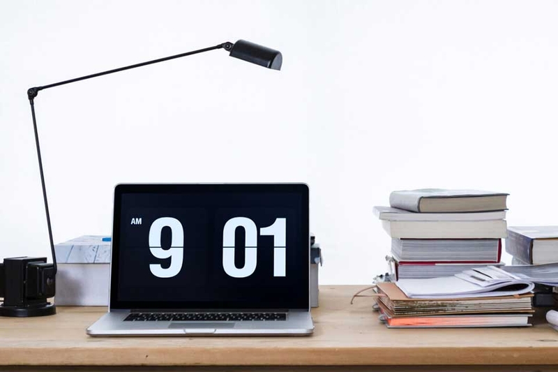 Cách cài đồng hồ số cho màn hình chờ Win 10 - 02