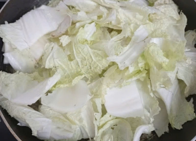Cải thảo xào tỏi ảnh 4