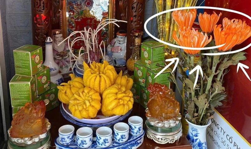 cắm hoa cúng thần tài bao nhiêu bông hình 2