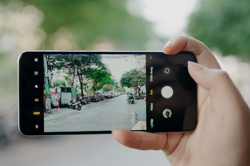 Chụp linh hoạt trong nhiều điều kiện