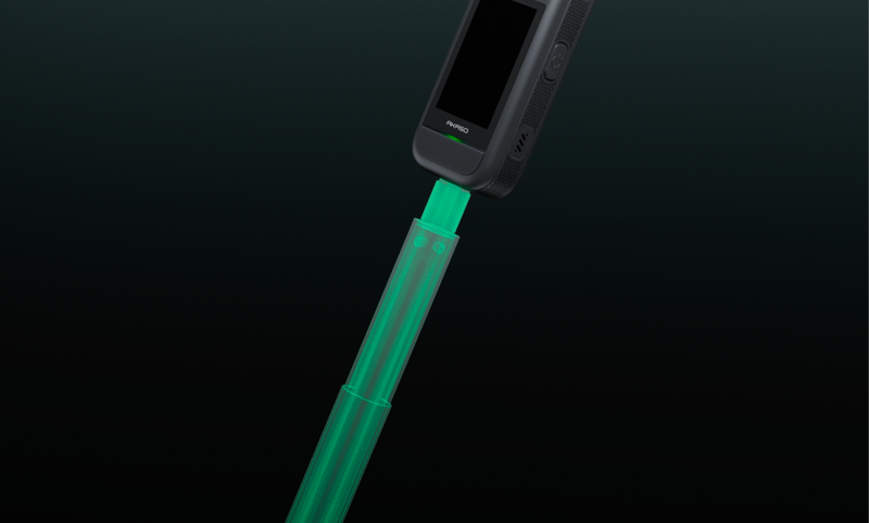 Hiệu ứng góc quay thứ ba với Invisible Selfie Stick