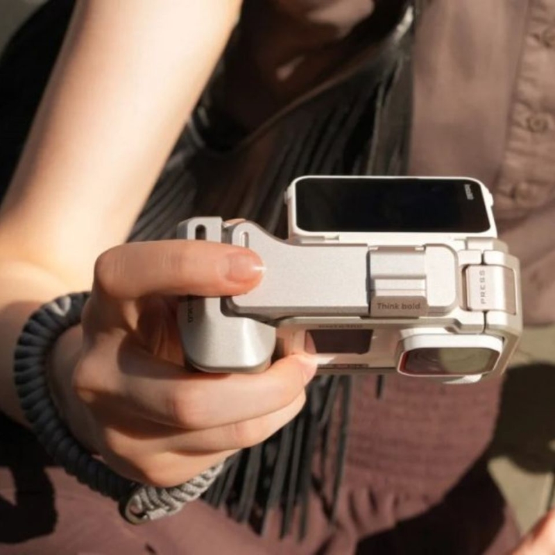 camera-hanh-dong-insta360-ace-pro-2-xplorer-bundle-6.jpg