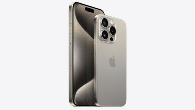 Camera iPhone 15 Pro Max bị mờ 7