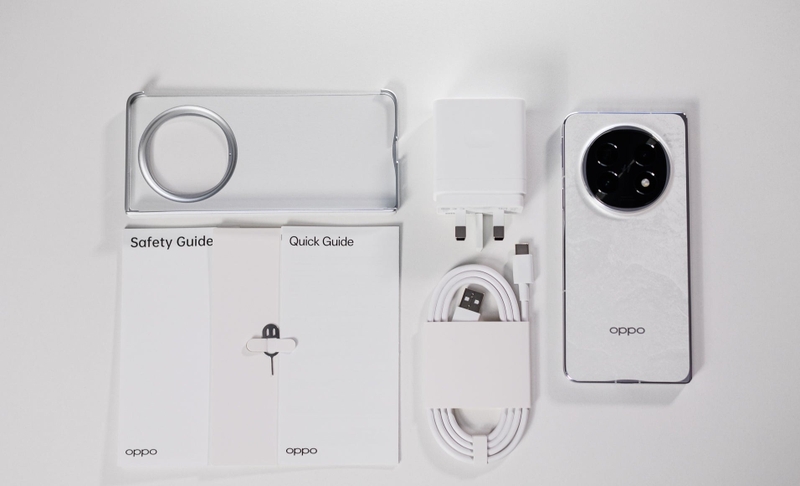 Cận cảnh OPPO Find N5 (ảnh 15)