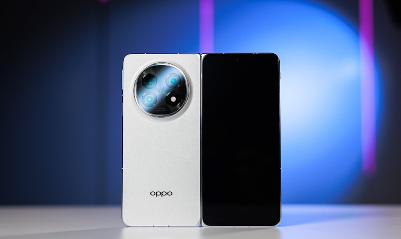 Cận cảnh OPPO Find N5 (ảnh 1)