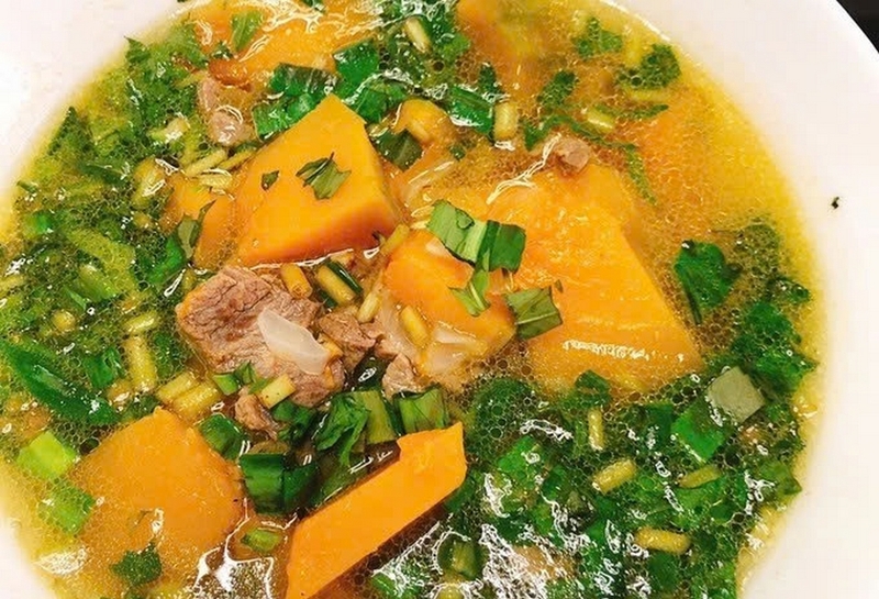 canh bí đỏ thịt bò ảnh 4