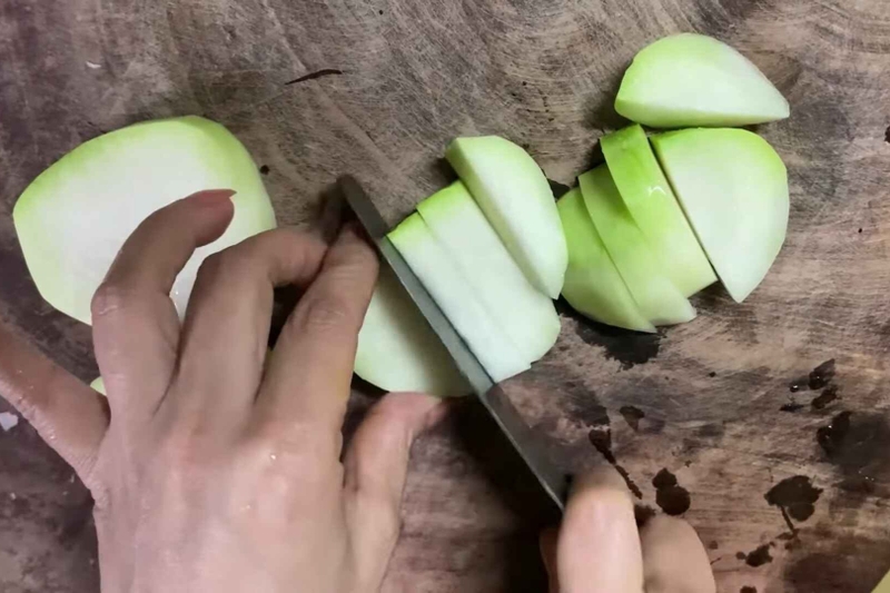 canh cá nấu su hào 4