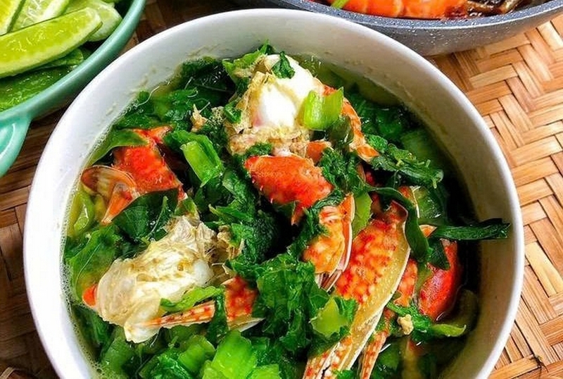 Canh cần tây càng ghẹ ảnh 2
