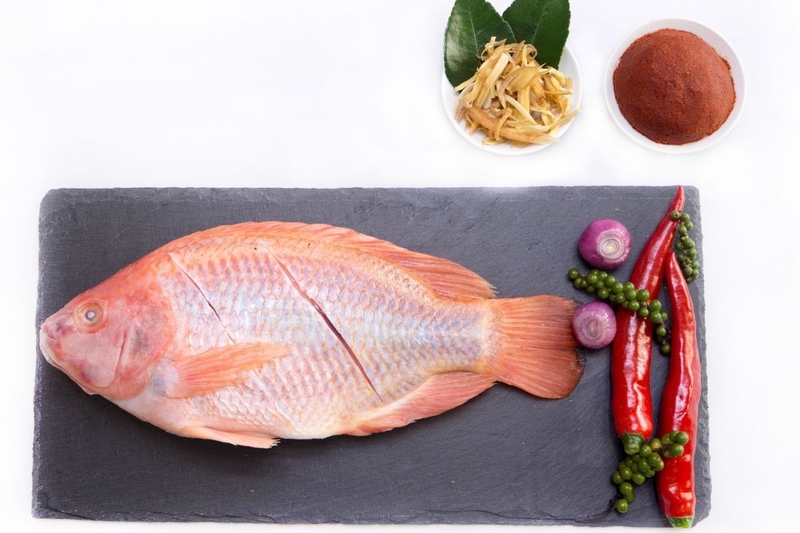 Canh chua đầu cá diêu hồng nấu đậu rồng 1