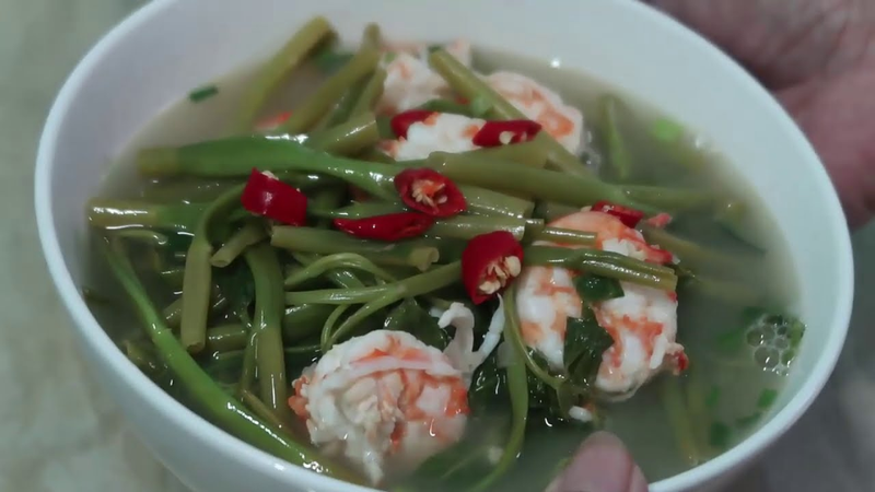 Canh chua rau muống 3