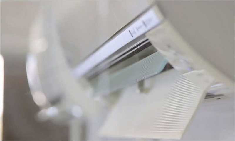 Cánh đảo gió máy lạnh không quay ảnh 1