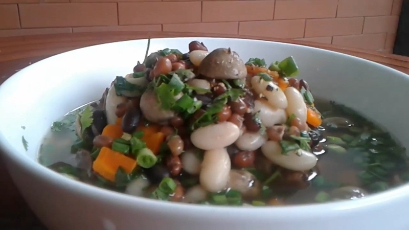 canh đậu đỏ với sườn 5