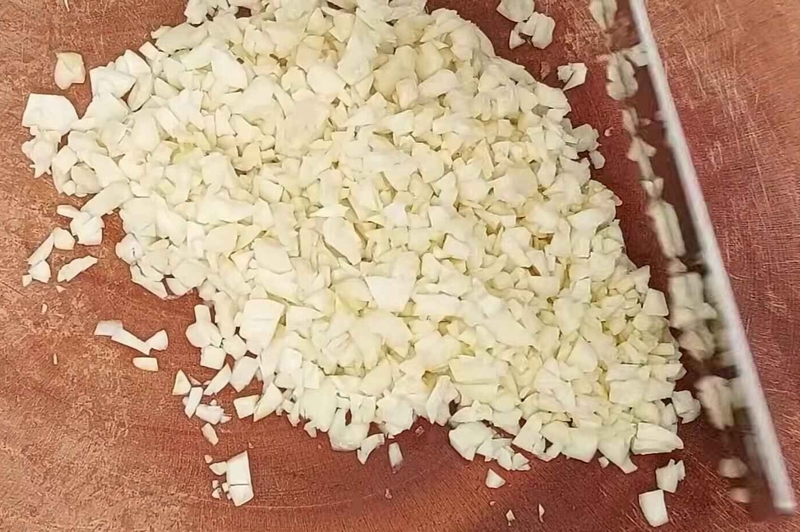 cánh gà chiên tỏi hình 2