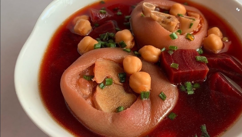 Canh giò heo hầm củ dền 5