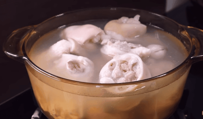 canh giò heo rau ngót ảnh 7