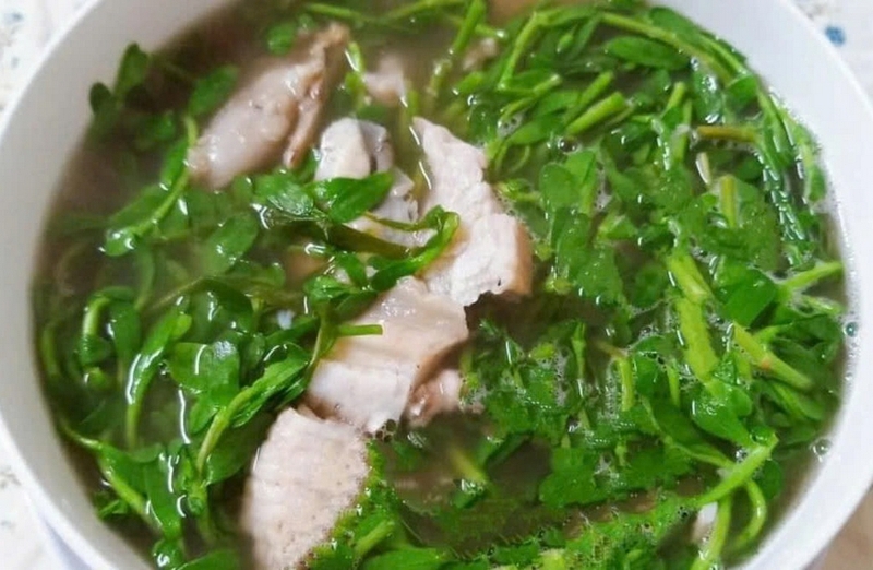 Canh rau đắng nấu tôm ảnh 6
