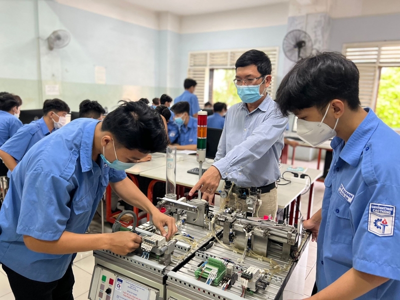 Trường Cao đẳng Cao Thắng điểm chuẩn 2025 hình 1