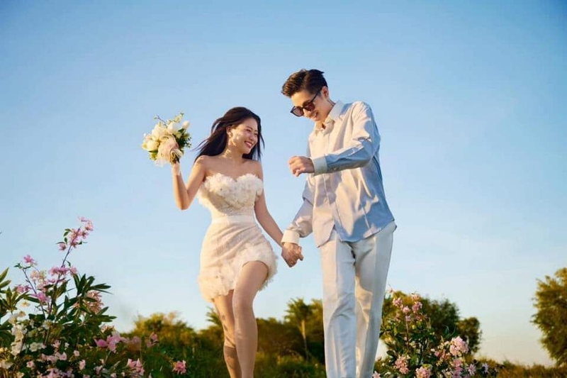 Cap đăng ảnh cưới vui nhộn, hài hước