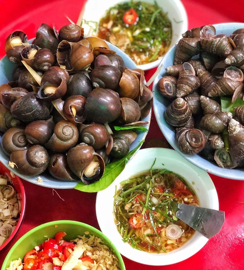 caption ăn vặt 3.png