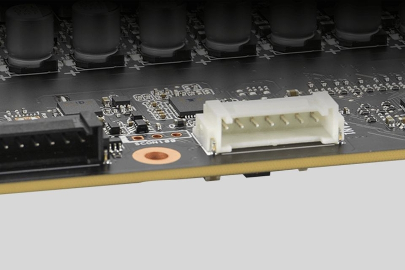 card-do-hoa-asus-rog-strix-geforce-rtx-4080-super-16gb-gddr6x-white-oc-edition-2.jpg