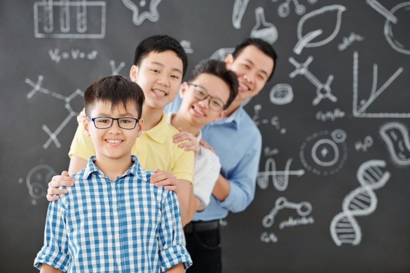 câu đối về thầy cô hay (ảnh 5)