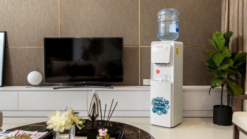 Cây nước nóng lạnh Sunhouse không lạnh 4