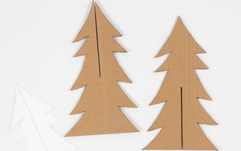 Làm cây thông Noel handmade từ giấy bìa